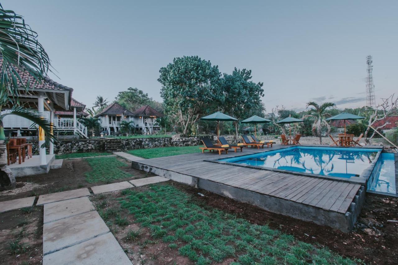 Paluh Beach Huts Nusa Lembongan  Exterior photo