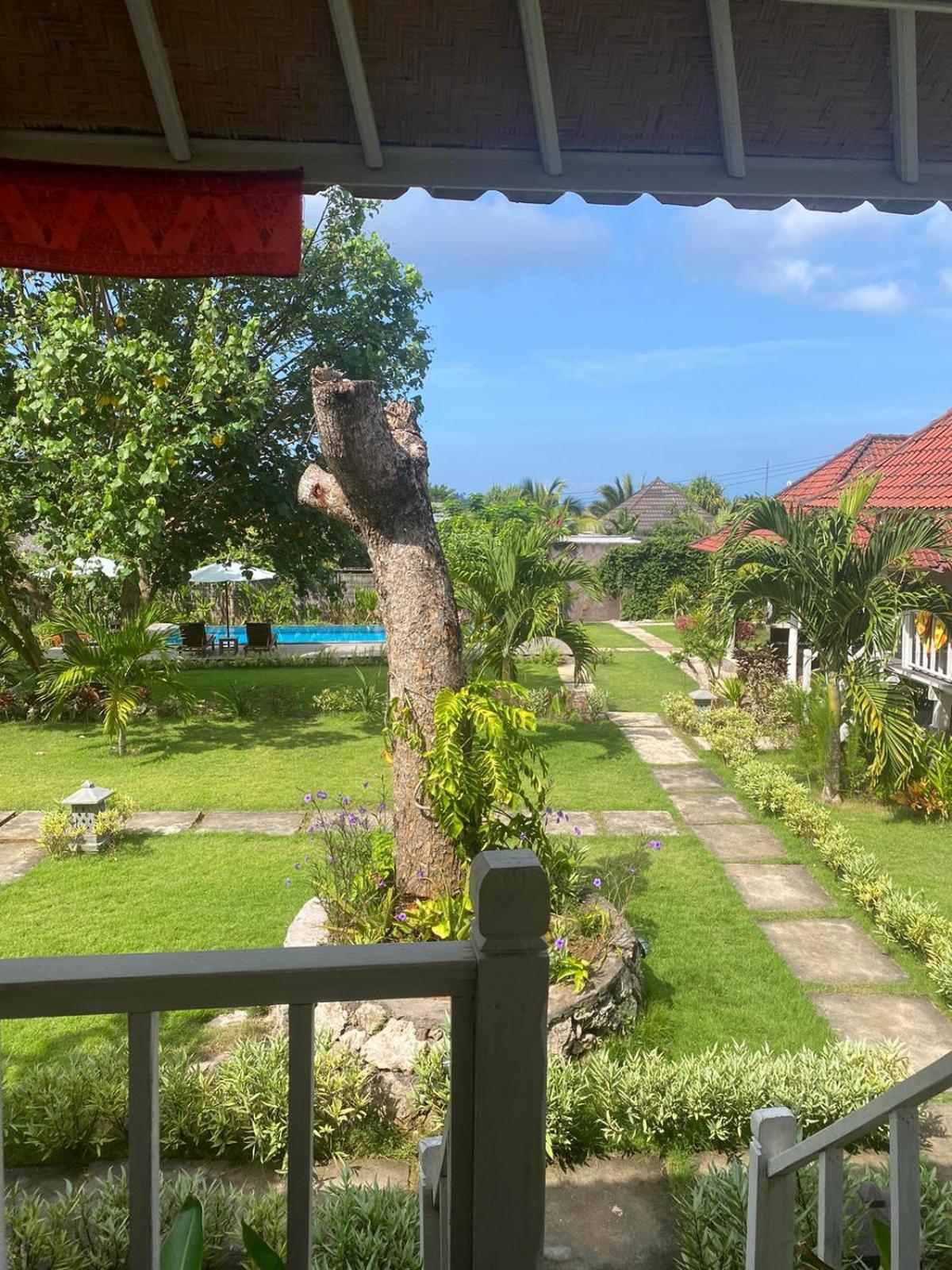 Paluh Beach Huts Nusa Lembongan  Exterior photo
